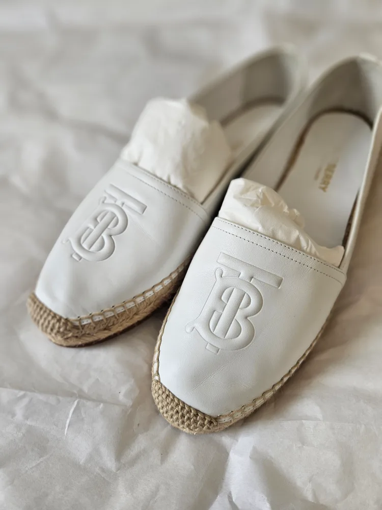 Burberry White Leather Espadrilles Size 9 image indicator(7)