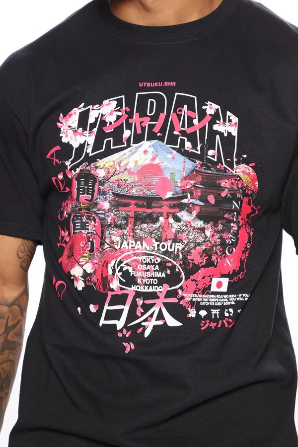 NEW Men's Fashion Nova JAPAN Graphic T-Shirt Size Large
