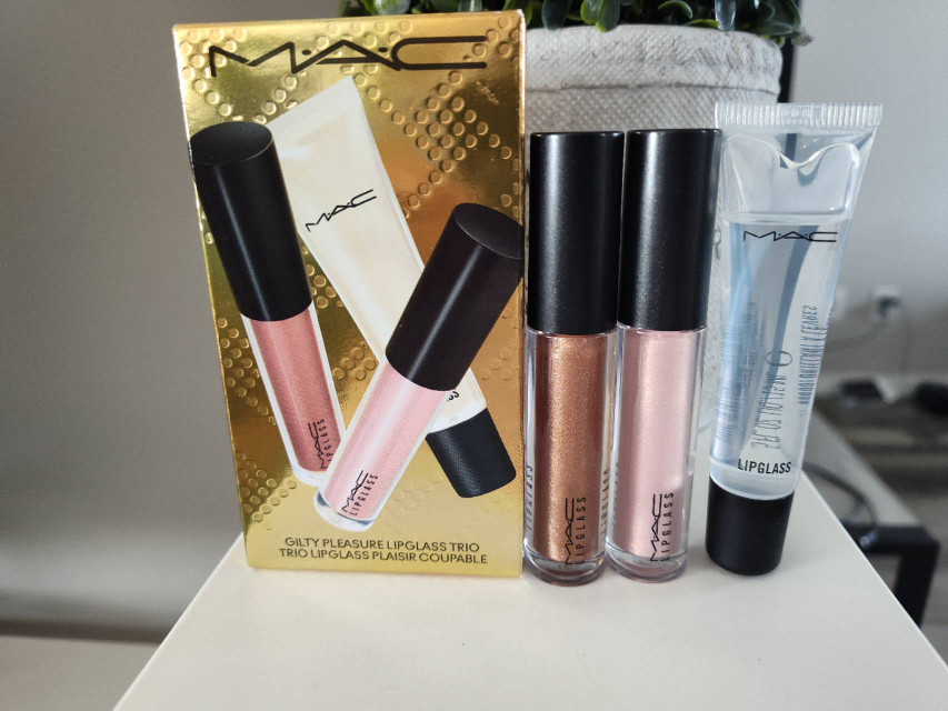 MAC Gilty Pleasure Lipgloss Trio - New