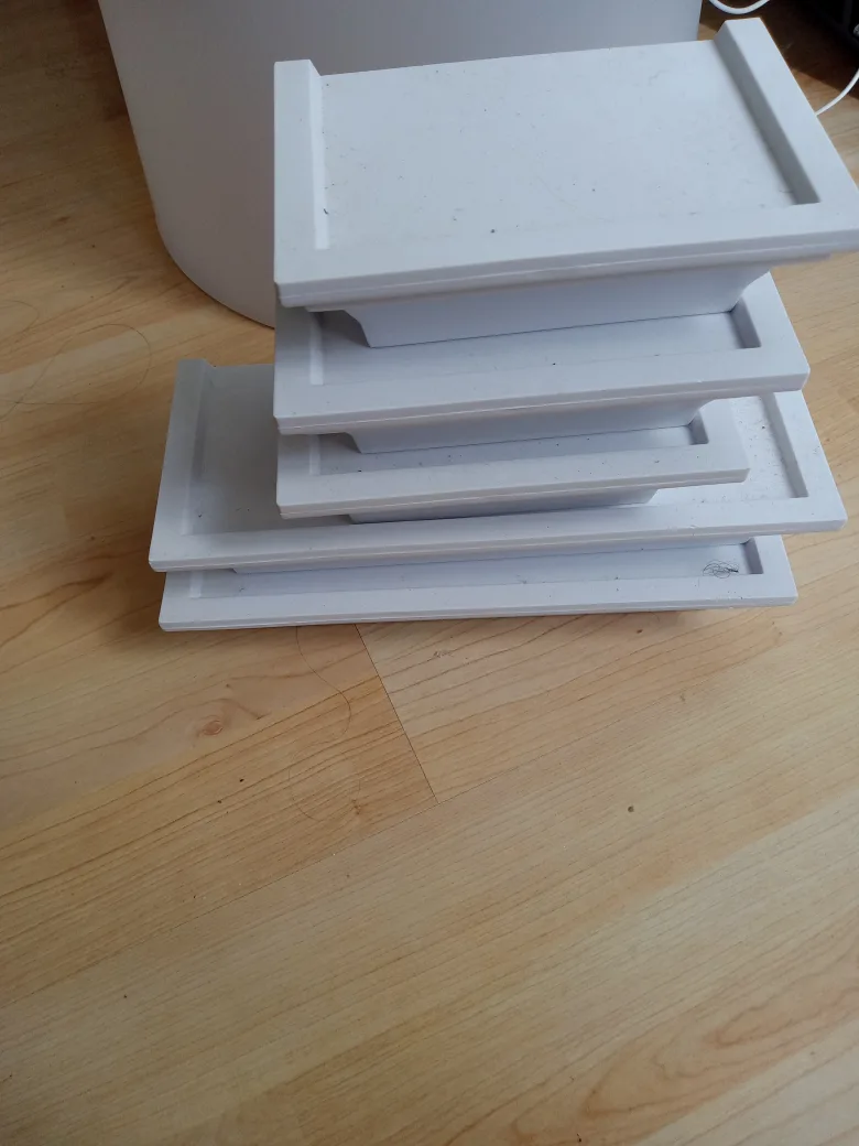 White Floating Shelves (Set of 5) image indicator(2)