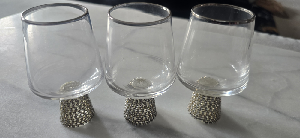 Set of 3 Decorative Shot Glasses - photo 2