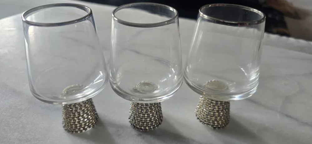 Set of 3 Decorative Shot Glasses image indicator(2)