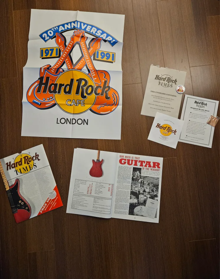 Hard Rock Cafe London 20th Anniversary Memorabilia 1991 Beatles image indicator(3)