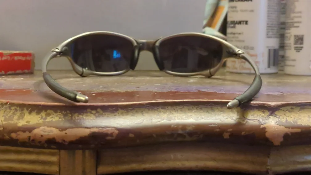 Oakley Sunglasses image indicator(3)