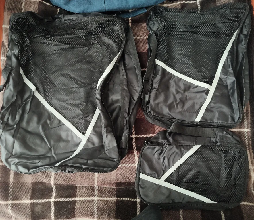 Travel Backpack (40L) image indicator(9)