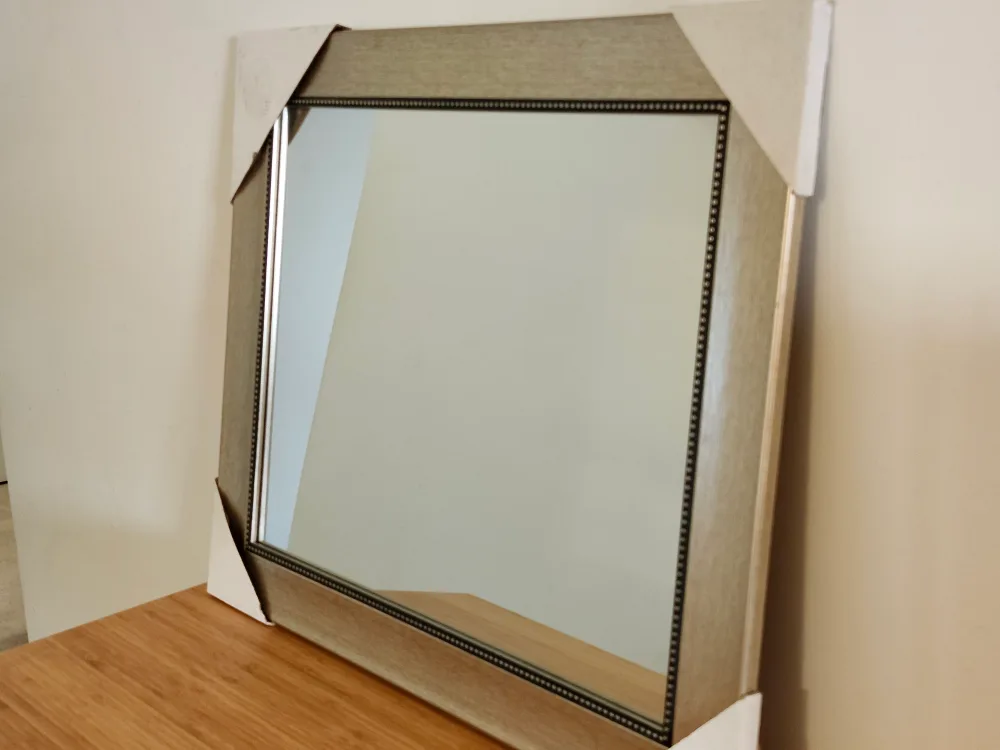 Gold Mirror - New in Box image indicator(2)