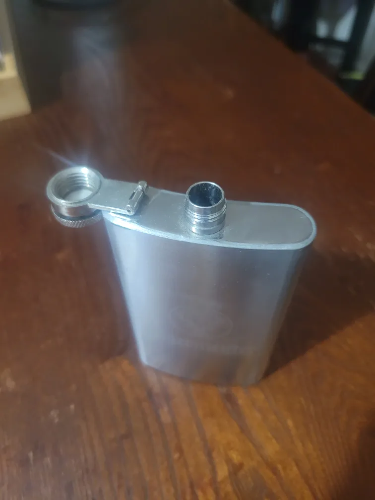 Jägermeister Stainless Steel Flask image indicator(2)
