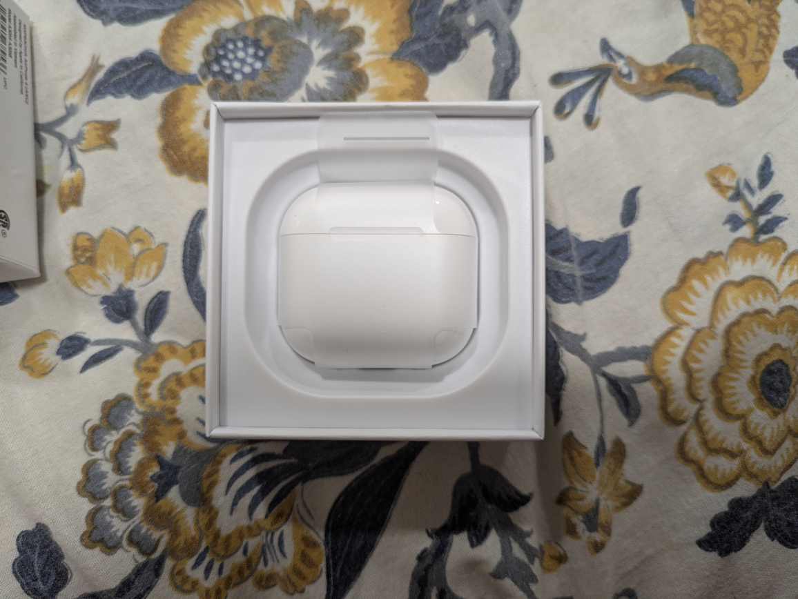 New Apple AirPods - photo 2