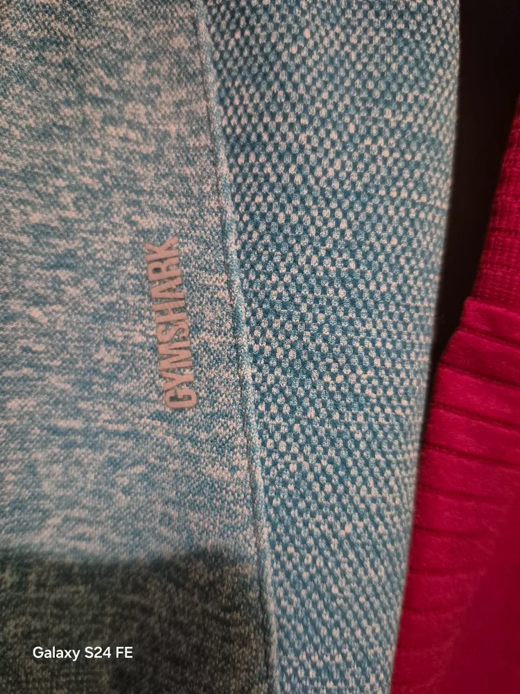 Gymshark Burgundy Leggings image indicator(4)