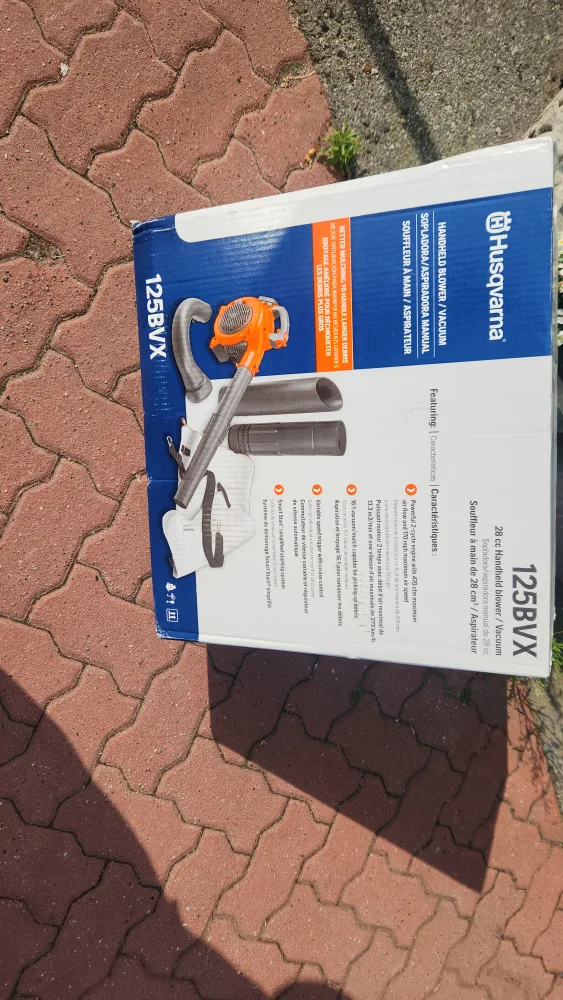 Husqvarna 125BVX Handheld Blower/Vacuum - New in Box! image indicator(3)