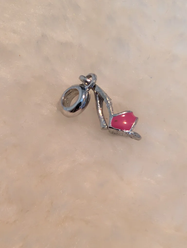 High Heel Shoe Charm - Pink thumbnail