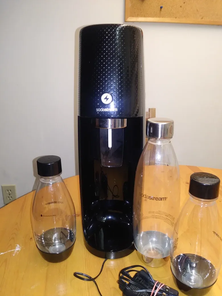 SodaStream Sparkling Water Maker thumbnail