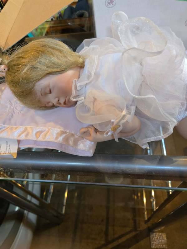 Porcelain Dolls - photo 4