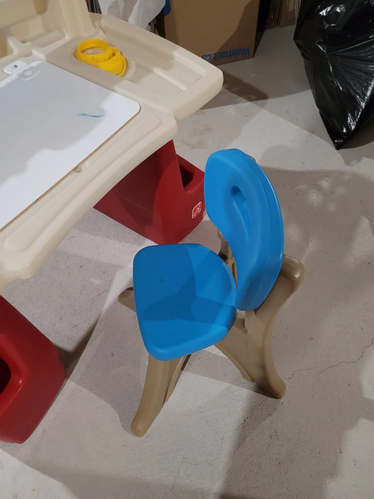 Writing Desk and  Chair image indicator(5)