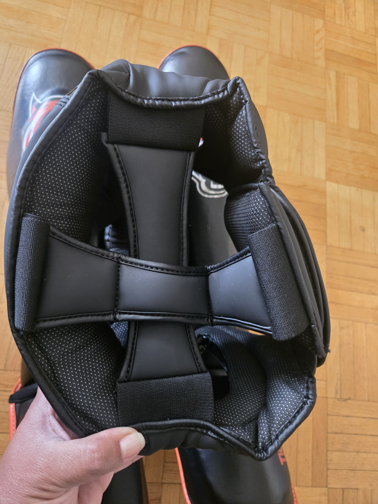 Tiger Pro martial arts Head Guard & Shin Guards Set - photo 3