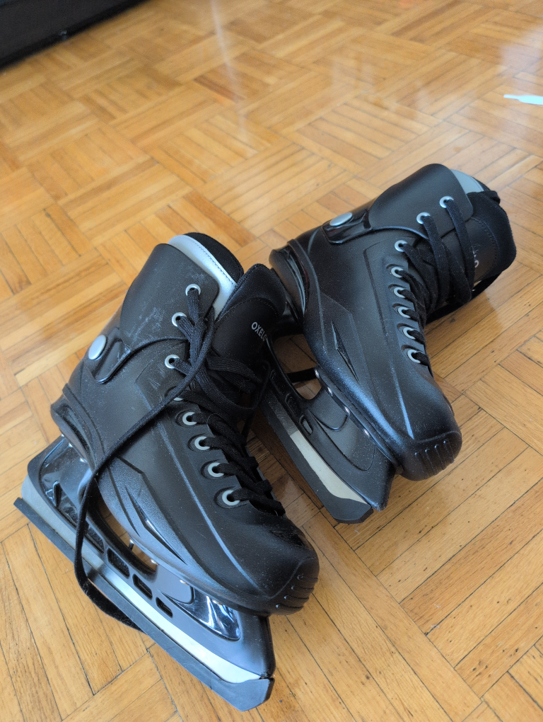 Oxelo Ice Skates - Size 43 (US 9.5) - photo 2