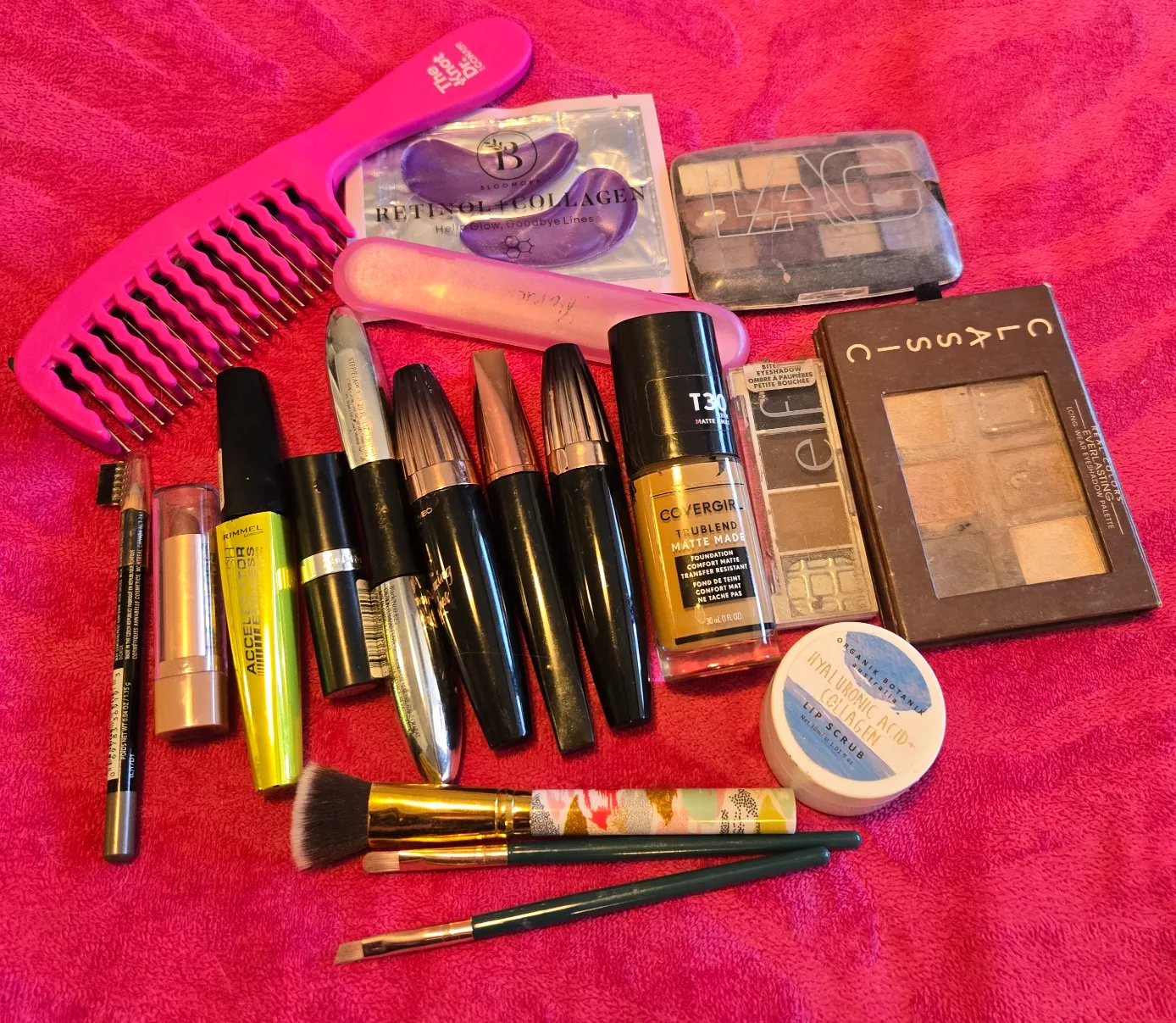Mixed Makeup Lot thumbnail