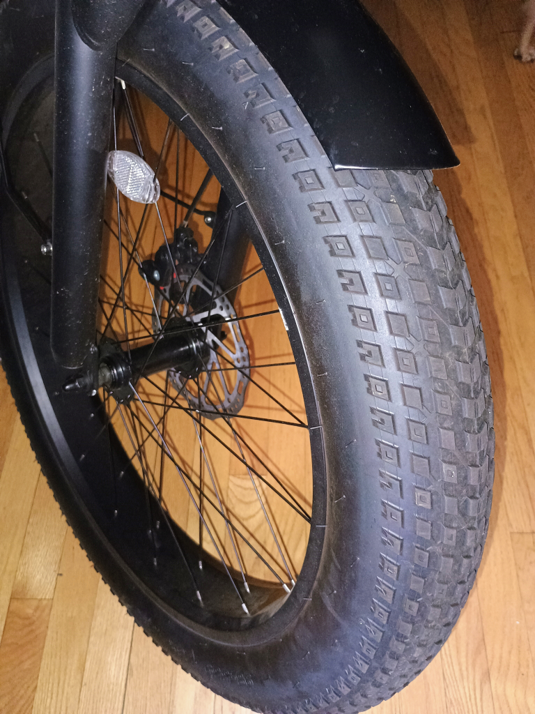SHIMANO FAT TIRE E-BIKE * READ DESCRIPTION * - photo 4