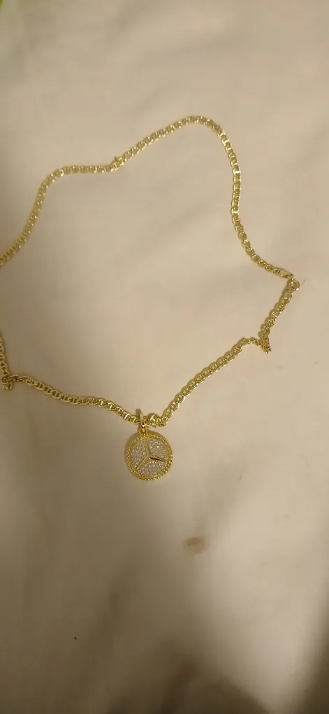Romanian Gold Mercedes-Benz Logo Necklace image indicator(2)