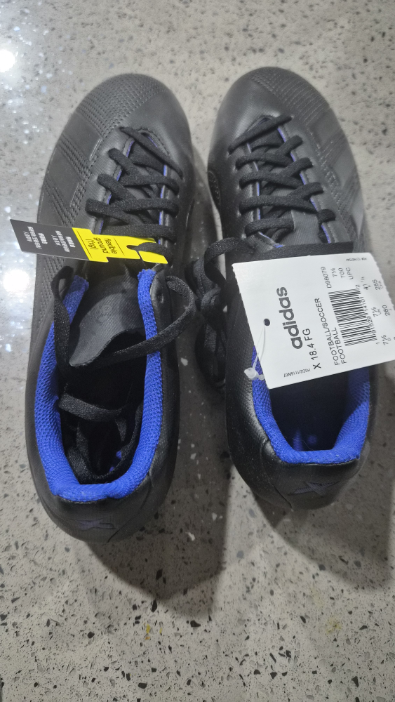 Adidas X 18.4 FG Soccer Cleats US 8 + Shin Guards