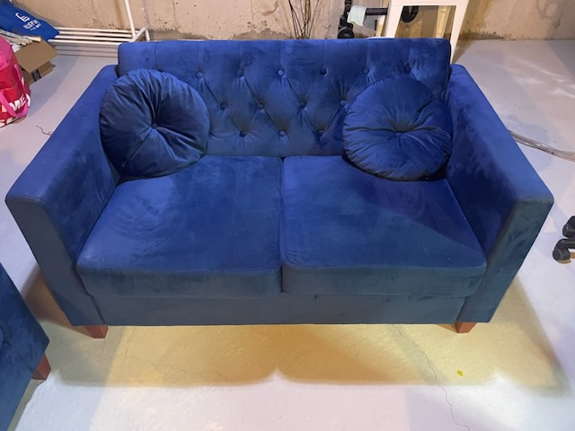 Royal Blue Velvet Sofa Set