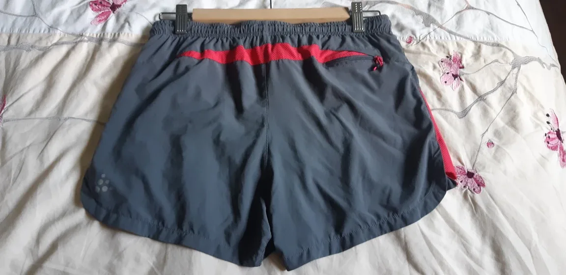 Craft Running Shorts - Size M image indicator(2)