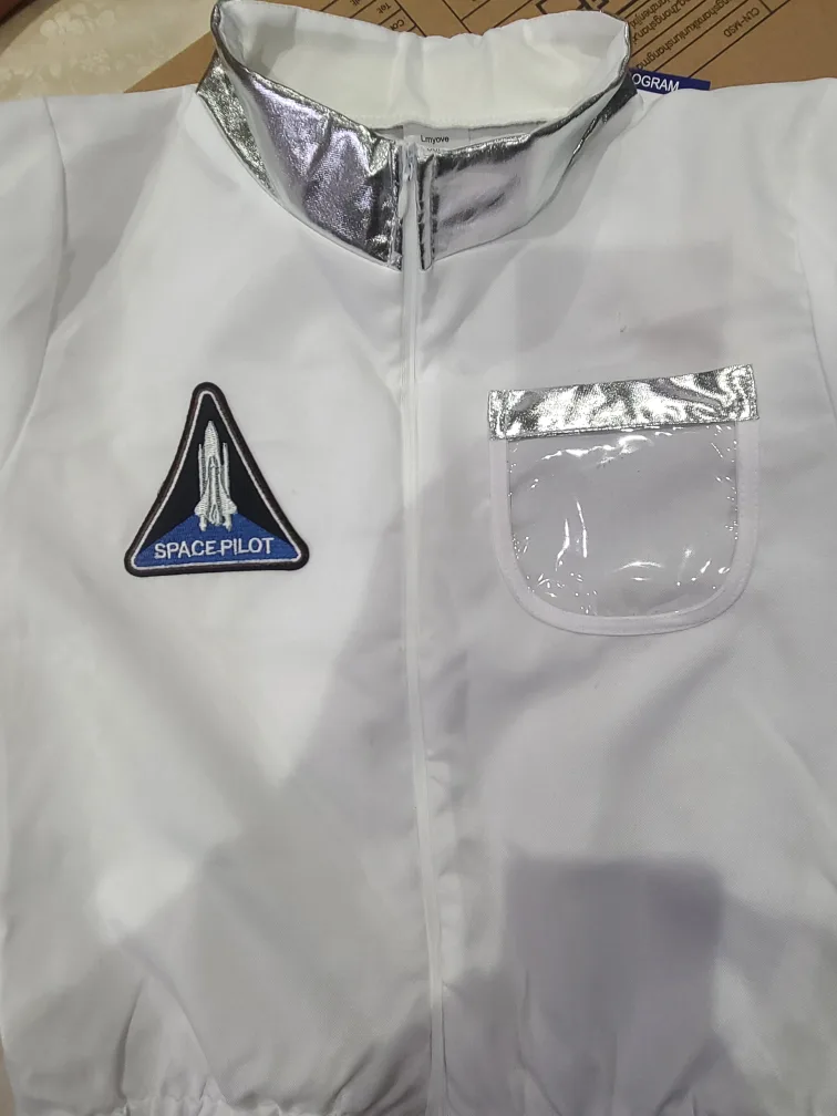 Astronaut Costume - Size xxl about 6 to 9 years old image indicator(6)