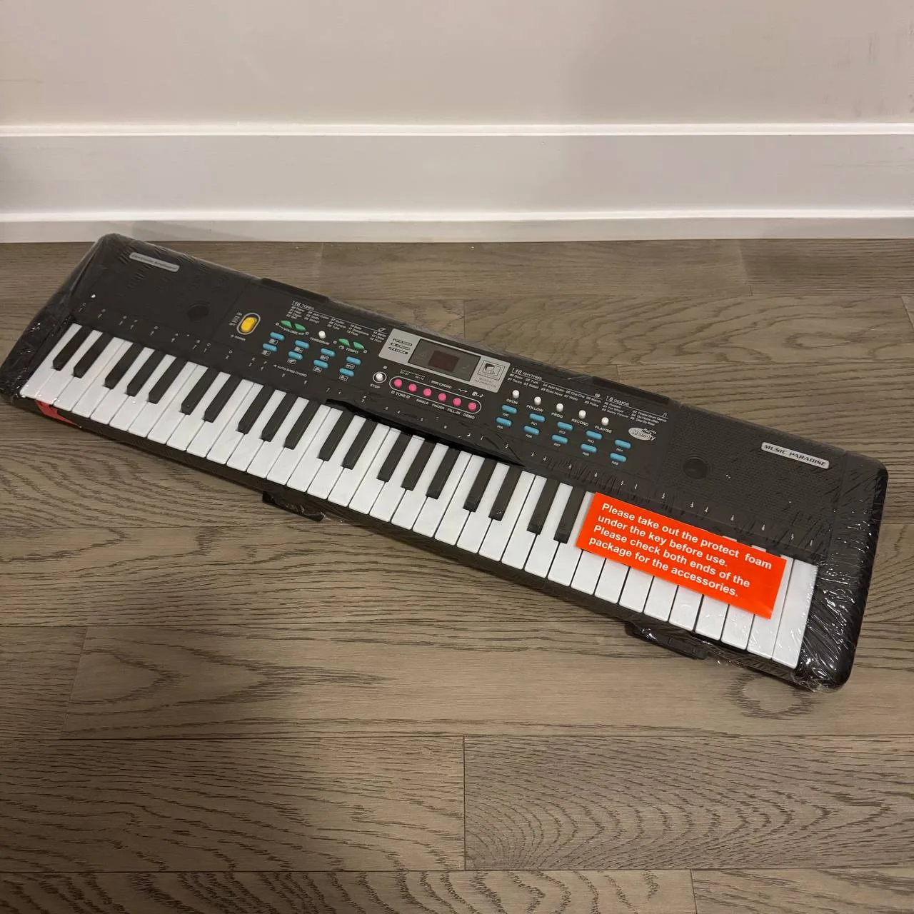 STARTIST 61-Key Electronic Keyboard with Microphone thumbnail