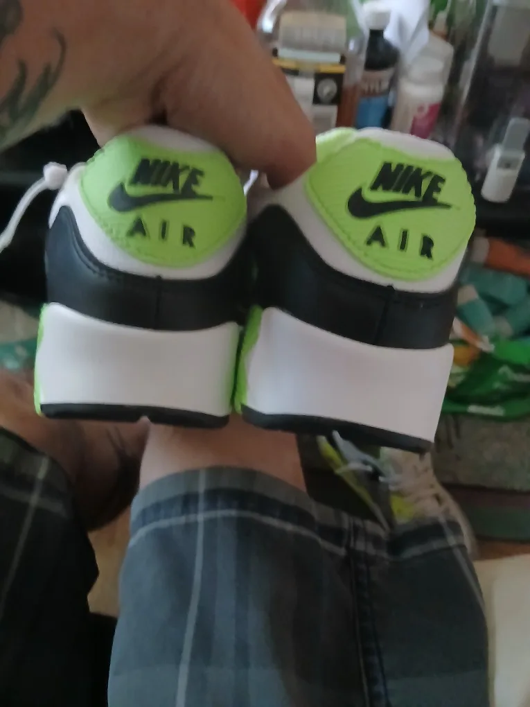 Nike Air Max 90 White/Lime - Size 9/5 image indicator(3)