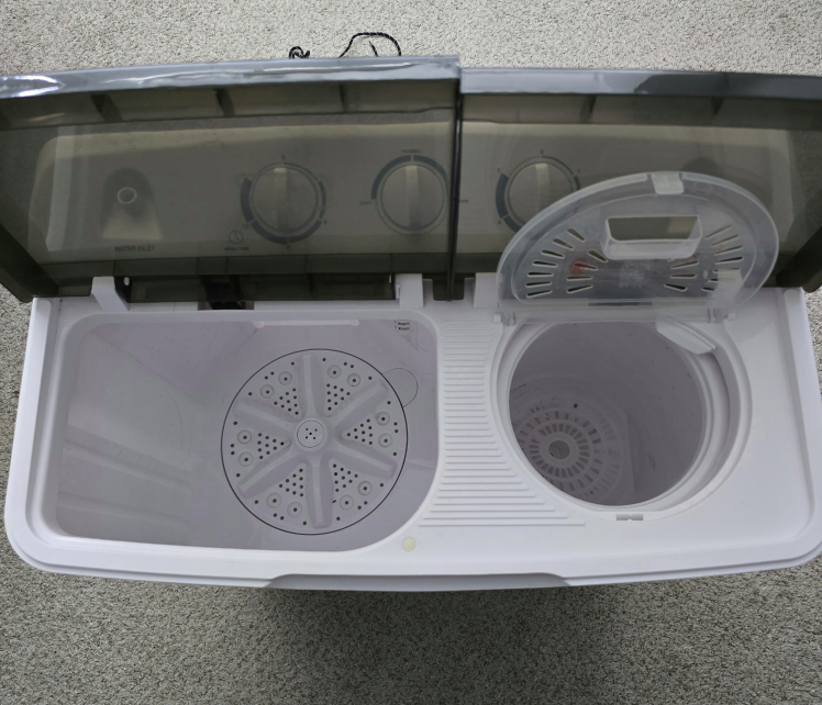 Portable Compact Twin Tub Washing Machine - photo 2