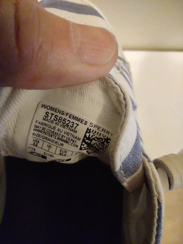 Sperry Women's Seacycle Crest Vibe Striped Blue Sneaker Size 9.5 image indicator(8)