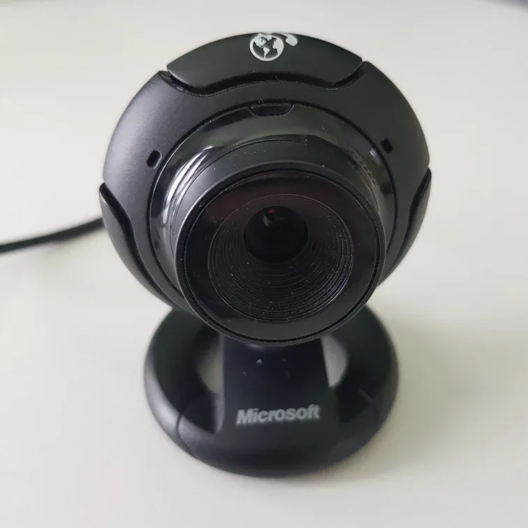 Microsoft LifeCam VX-1000 Webcam #freecycle image indicator(5)