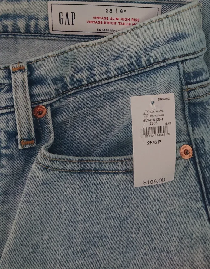 GAP Slim High Rise Jeans - Size 28/6P brand new image indicator(3)