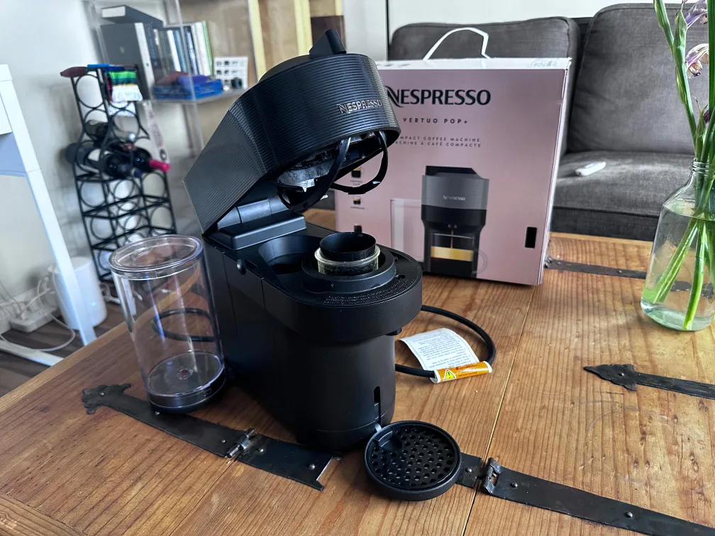 Nespresso Vertuo Pop+ Coffee Machine - Black image indicator(3)