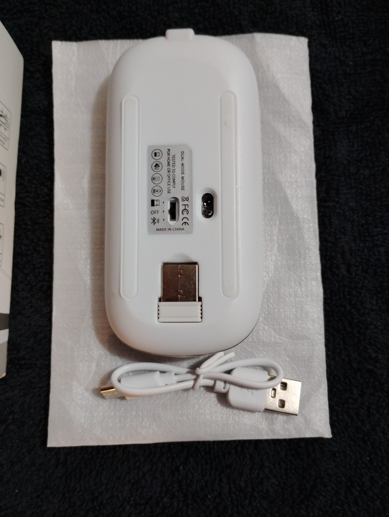 New Wireless Bluetooth 5.2 Mouse - White - photo 3