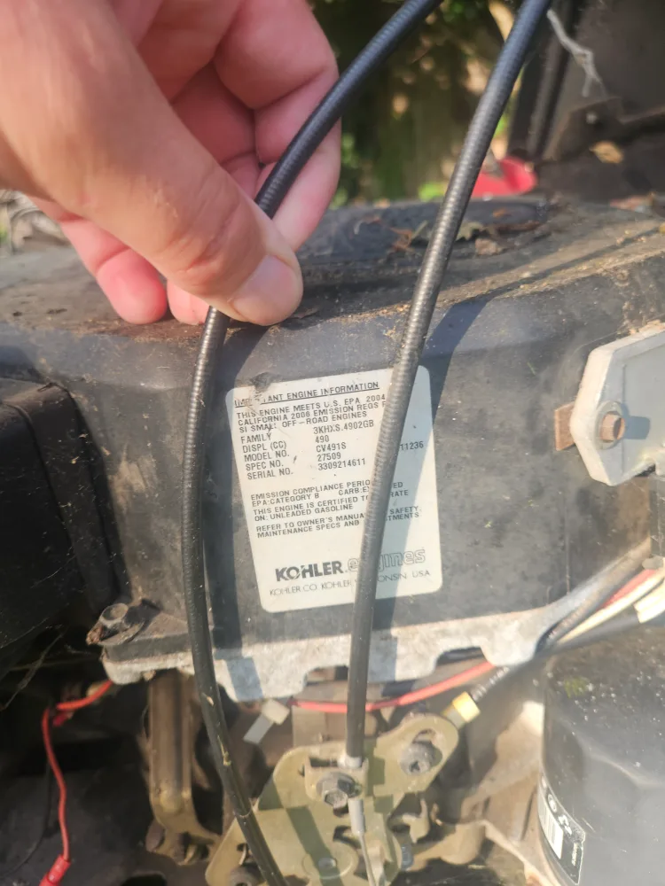 John Deere L110 Riding Lawn Mower image indicator(6)