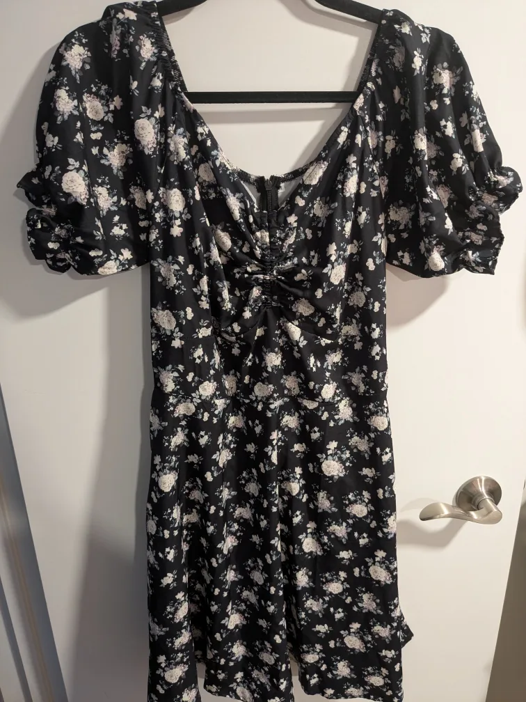 Floral Print Dress - Black thumbnail