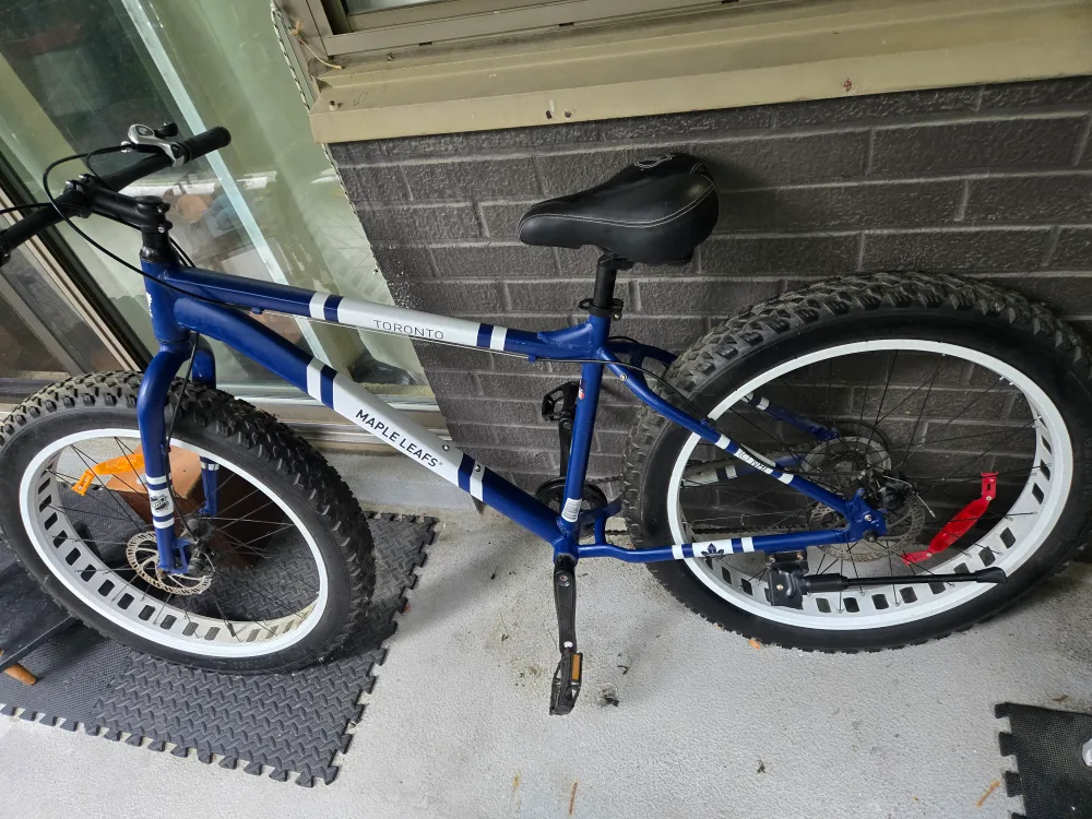 Funride Bikes Toronto Maple Leafs Fat Bike image indicator(5)