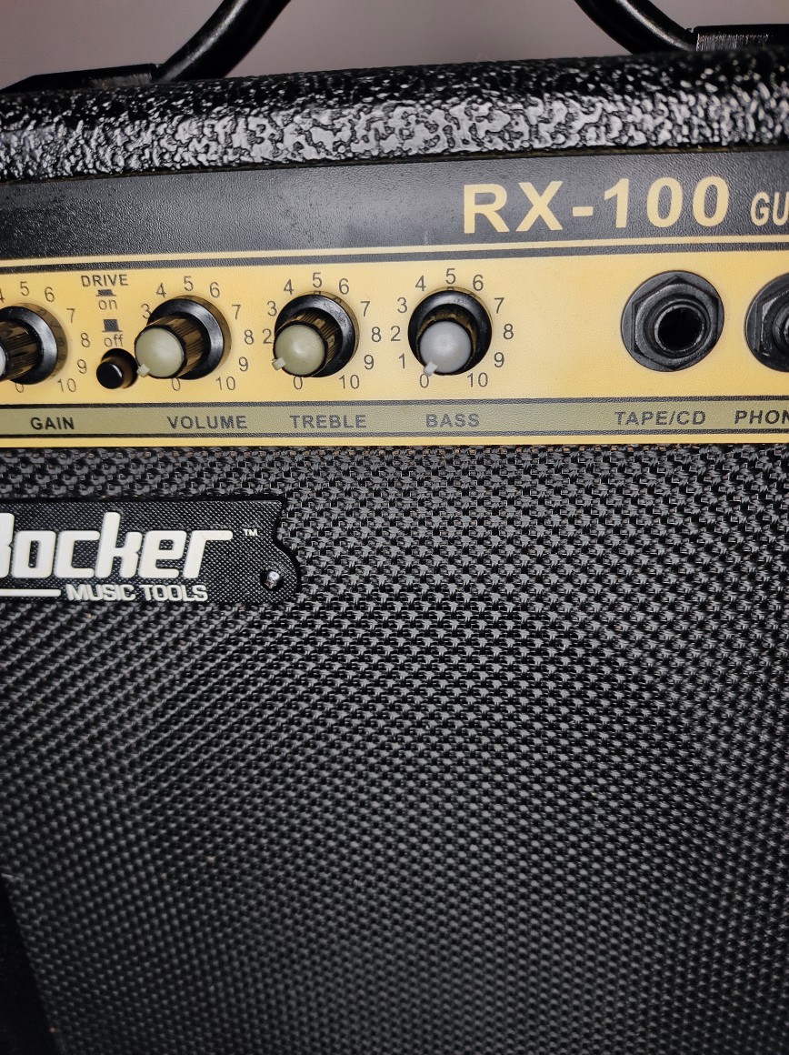 Rocker RX-100 Guitar Amplifier - photo 4
