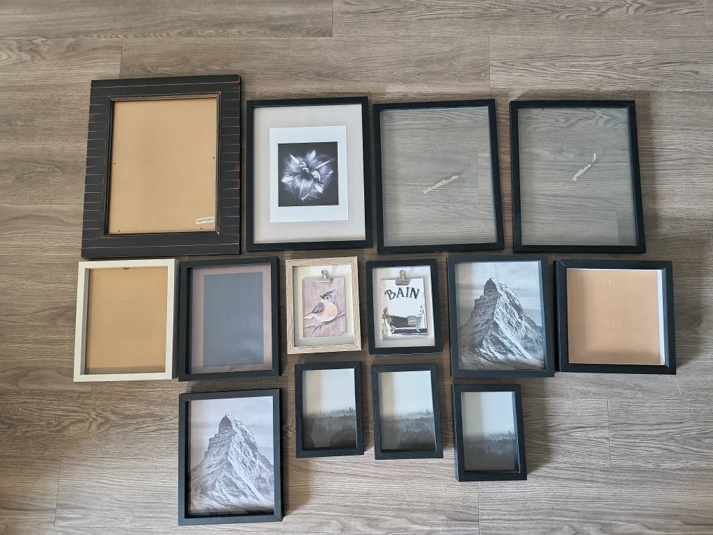 Assorted Picture Frames bundle thumbnail