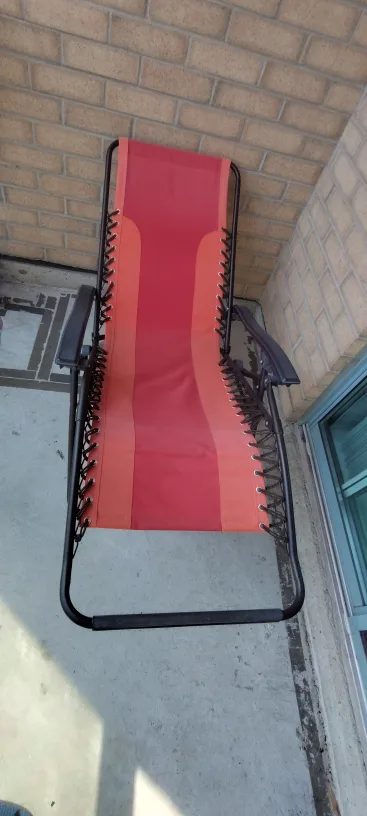 Red Zero Gravity Lounge Chair, foldable patio chair image indicator(2)