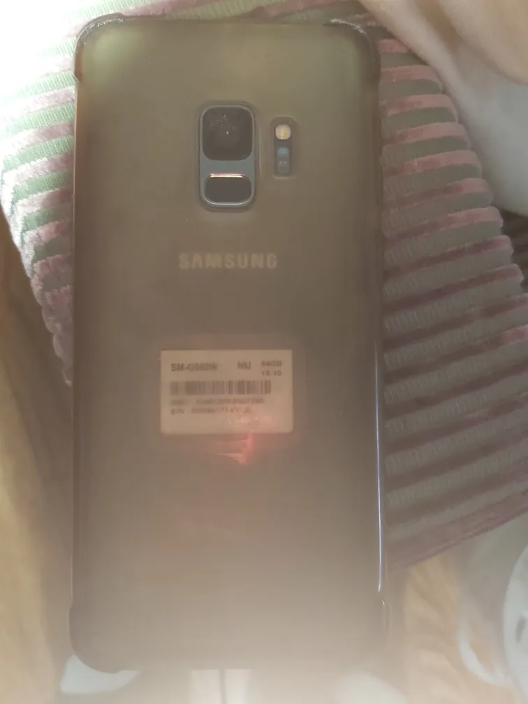 Samsung Galaxy S9 - 64GB image indicator(3)