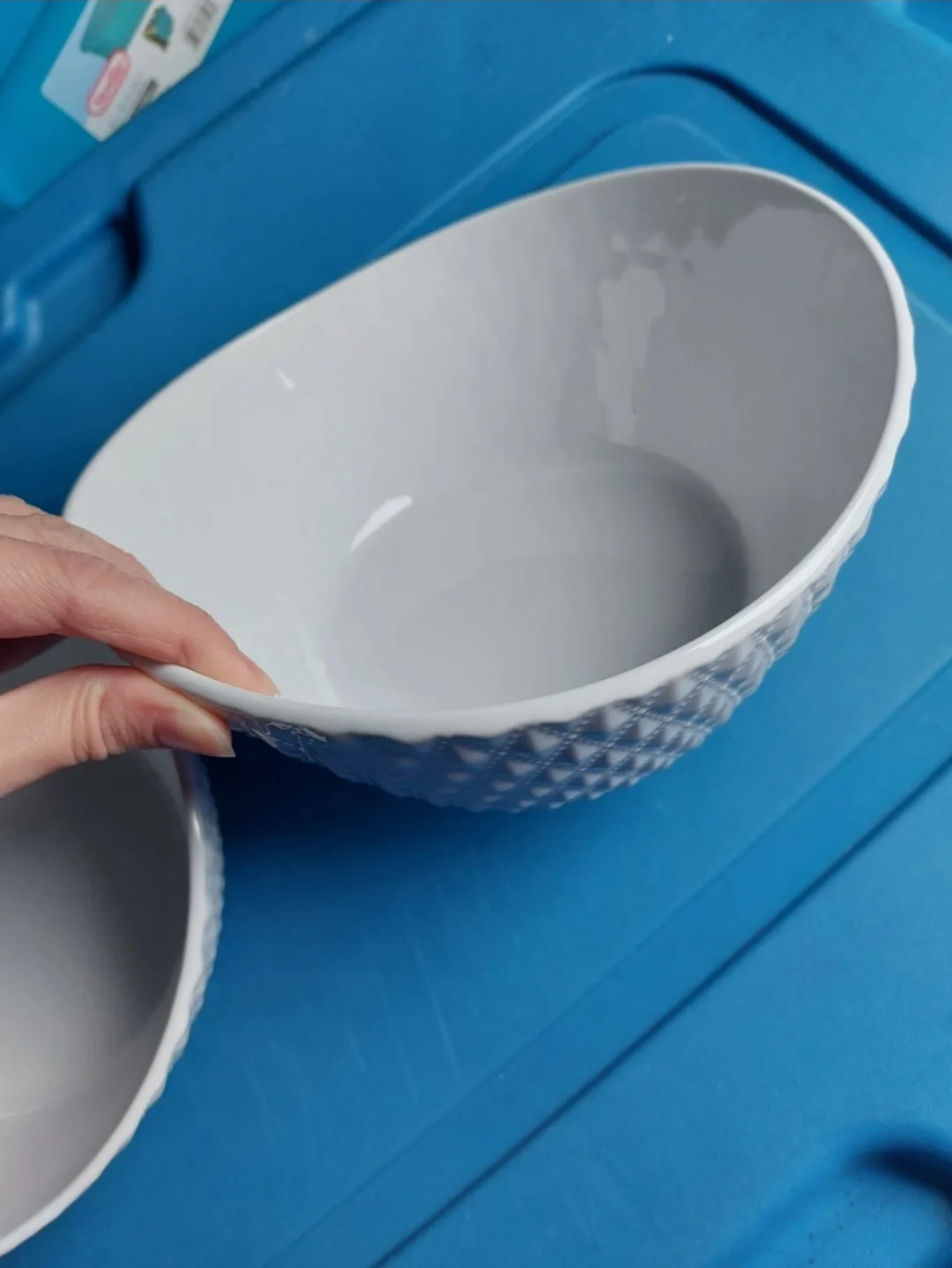 Brand New porcelain bowls set of 4 image indicator(2)