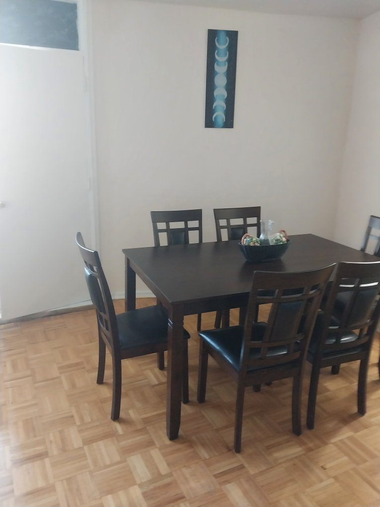 Moving Sale Dining Table with 6 Chairs - Dark Brown - photo 3