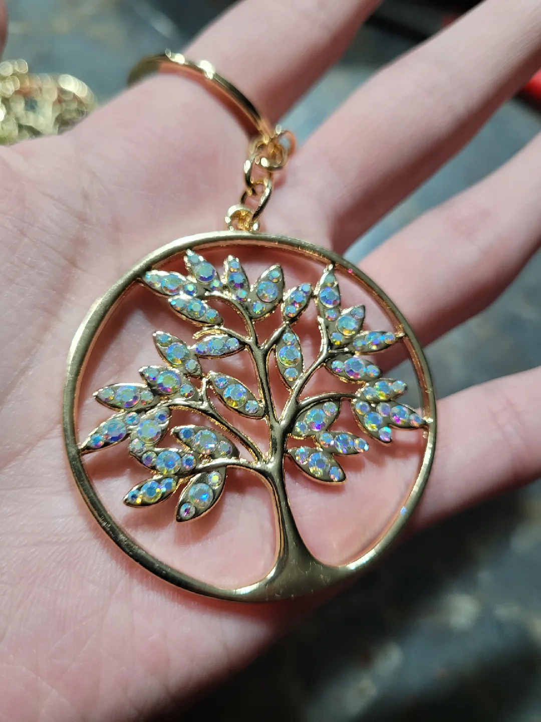 Tree of Life Keychain - Gold Tone image indicator(2)