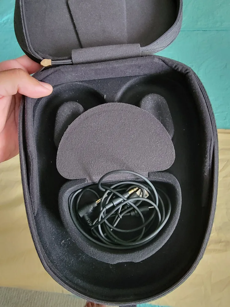 Sony WH-1000XM5 Wireless Noise Cancelling Headphones - Black thumbnail