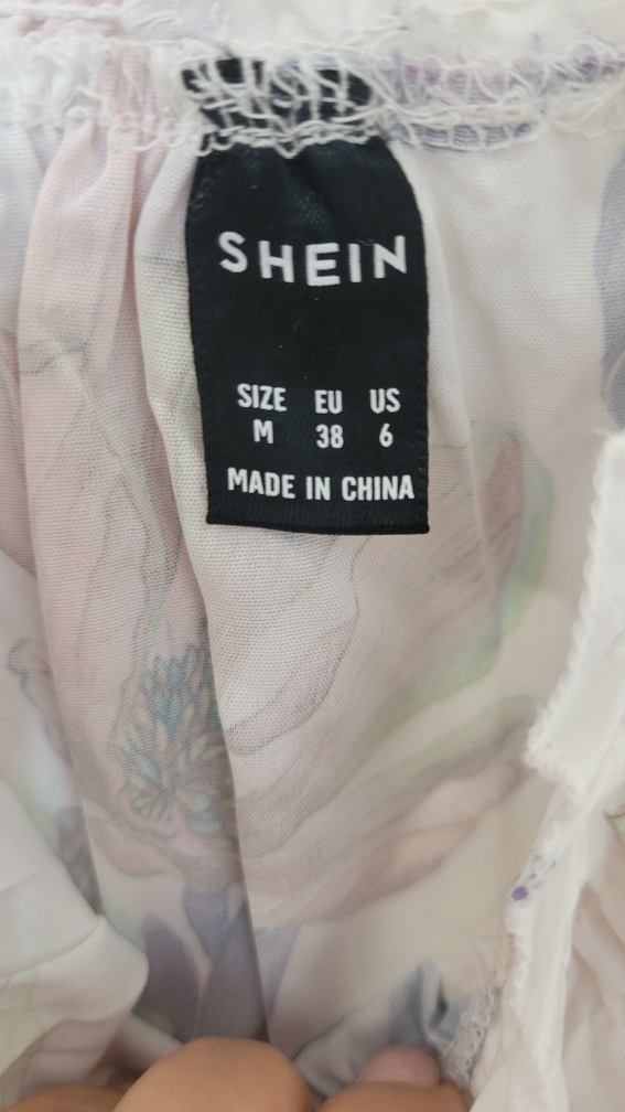Shein Floral Dress - Size M (US 6) - photo 3