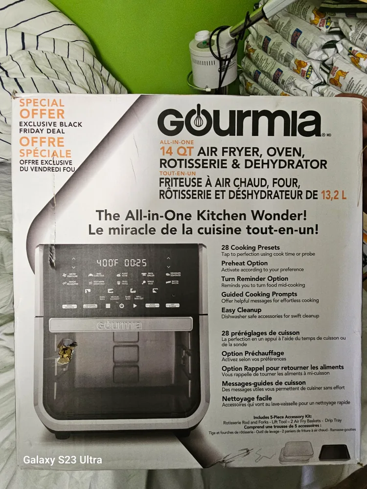 Gourmia 14 QT Air Fryer, Oven, Rotisserie & Dehydrator thumbnail