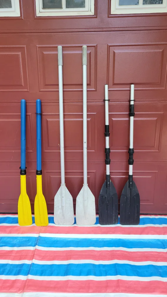 Assorted Canoe/Kayak Paddles thumbnail
