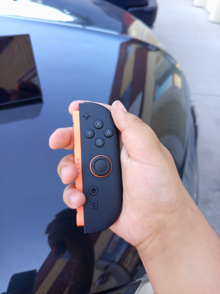 Nitendo Switch 2 (normal without mario kart - photo 3